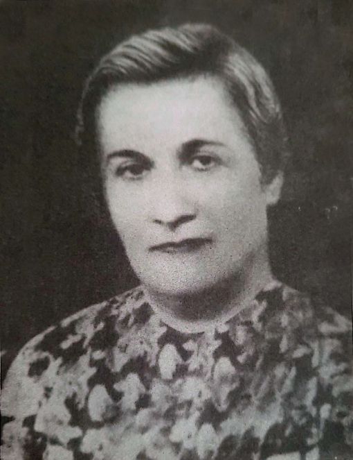 Arousiak Haratounian, actress of Yeghikian’s plays in Rasht, c. 1920s.