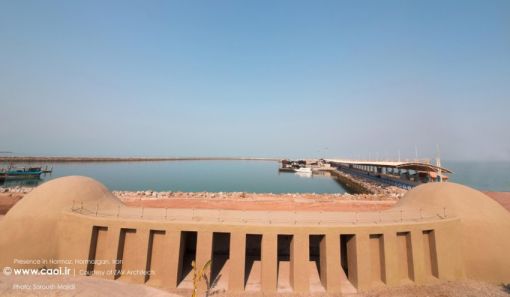 ZAV Architects, Rong Cultural Center, Hormuz Island, Iran, 2019. — © Photo: Soroosh Majidi, in: www.caoi.ir (accessed June 28, 2023).